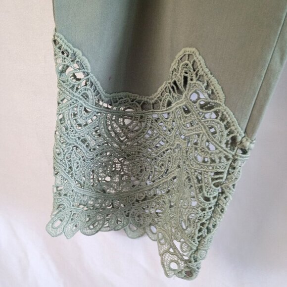 Cato Crochet Hem Pull-On Ankle Pants Size 14 Mid Rise NWT Comfy Chic - Picture 11 of 13